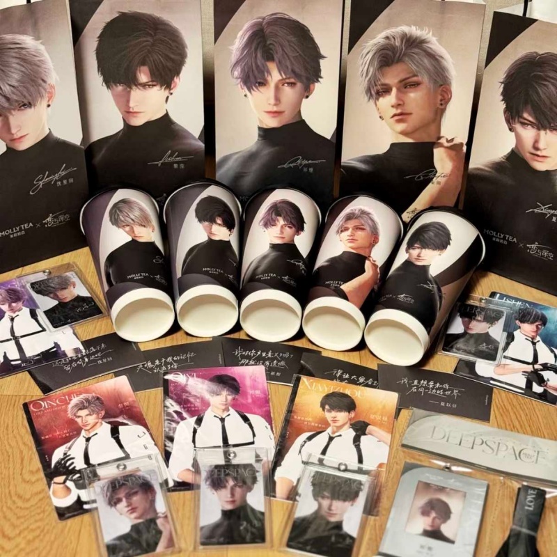 Card Penny Sleeve - Merch Co-Branded Love And Deepspace Sylus