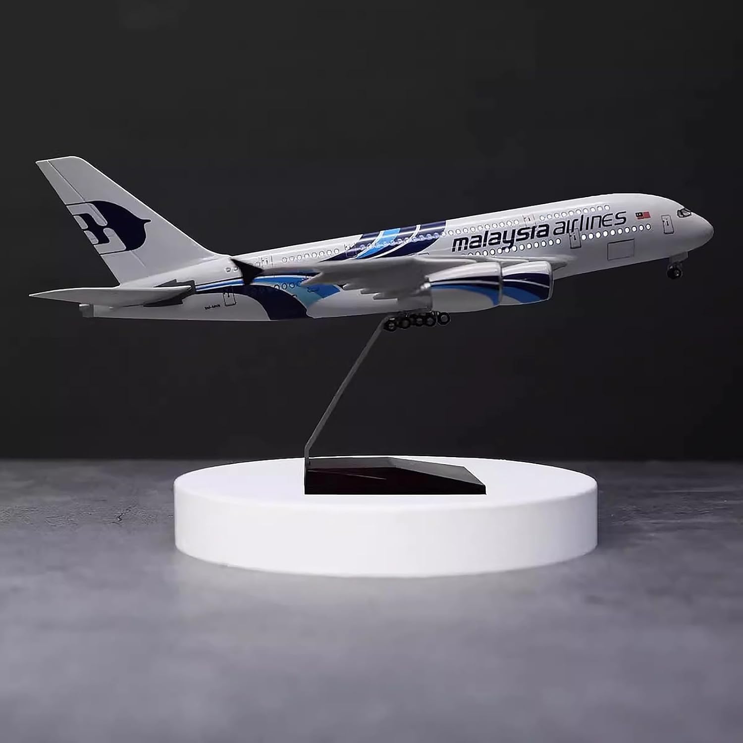 Model samolotu Malaysia Airlin – Model Airplane Plastic recenzja i cena